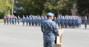 Stire din Eveniment : A sunat clopoțelul la Școala de Instruire pentru Apărare Antiaeriană de la Capu Midia