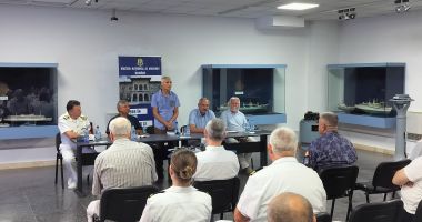 Stire din Cultură-Educație : Evenimentele din timpul Războiului din Malvine, cuprinse în volumul „O sută de zile”