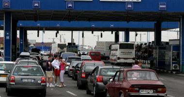 Stire din Eveniment : Mai mulți cetăţeni străini au fost depistați când încercau să treacă ilegal frontiera Nădlac