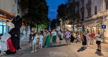 Stire din Social : Bulevardul Tomis devine zonă pietonală şi în acest weekend