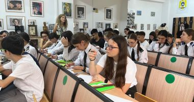 Stire din Cultură-Educație : Elevii militari care studiază la Constanța vor beneficia de laboratoare inteligente, din fonduri europene