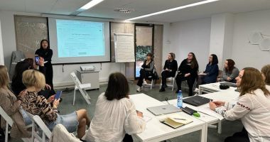 Stire din Cultură-Educație : Patru profesori ai Colegiului ”Mircea” au participat la un curs în Barcelona