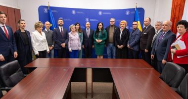 Stire din Social : Formarea profesională a angajaţilor, în atenţia Ministerului Muncii