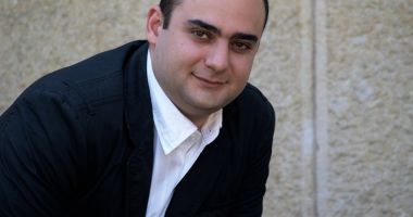 Stire din Cultură-Educație : Orchestra Filarmonicii Braşov concertează la Constanţa