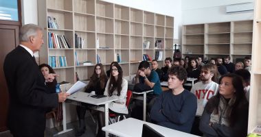 Stire din Cultură-Educație : Ultima zi de înscrieri la cea de a IV-a ediție a concursului de discursuri publice „Puterea Cuvintelor”