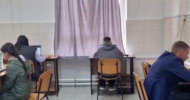 Stire din Social : Elevii constănţeni, angrenaţi într-un concurs despre securitatea şi sănătatea în muncă