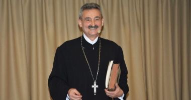 Stire din Cultură-Educație : Părintele Marius Moşteanu va susţine o nouă conferinţă la Biblioteca Judeţeană