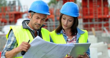 Stire din Economie : Constructorii protestează împotriva intenției Guvernului de a elimina facilitățile fiscale: „Vrem să muncim în România, nu să fim alungați”