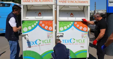 Stire din Social : Primăria Constanța instalează containere pentru colectarea hainelor uzate