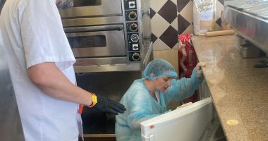 Stire din Social : Agenţii economici de pe plaja Neversea, verificaţi de Direcţia Sanitară Veterinară