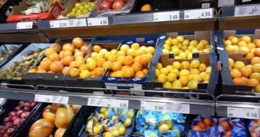 GALERIE FOTO. Magazinele Auchan și Penny, sancţionate de Protecţia Consumatorilor Constanţa - 3