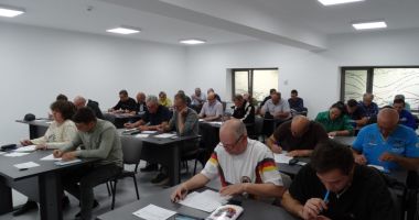 Stire din Social : Aproape 13.000 de persoane au participat, anul acesta, la cursuri de formare profesională