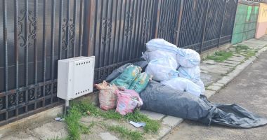 Stire din Social : Depozitarea ilegală a deșeurilor pe domeniul public, sancționată de polițiștii locali