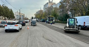 Stire din Politică-Administrație : Administrația locală, mesaj important pentru șoferi! Nu parcați pe strada Dezrobirii!