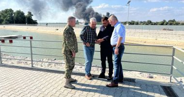 VIDEO / Război la graniță, în Delta Dunării. "Este a patra NOAPTE ALBĂ, în care vedem BOMBARDAMENTELE la câteva sute de metri de noi" - 5