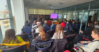 Stire din Cultură-Educație : Elevii din Lumina au participat la un eveniment în noul sediu al Muzeului de Istorie constănțean