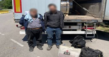 Stire din Eveniment : Garda de Coastă a prins doi emigranți care încercau să intre ilegal în țară