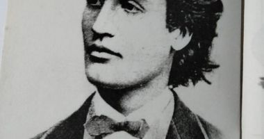 Stire din Cultură-Educație : Manifestări religios-culturale la împlinirea a 134 de ani de la moartea poetului Mihai Eminescu