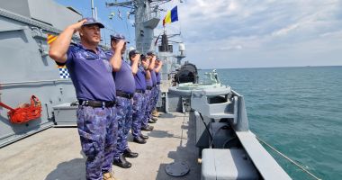 Stire din Eveniment : Exercițiu de amploare desfășurat de Forțele Navale, la care au participat peste 600 de militari