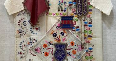 Stire din Cultură-Educație : Exponatul săptămânii la Muzeul de Artă Populară- un dar tradiţional tătăresc