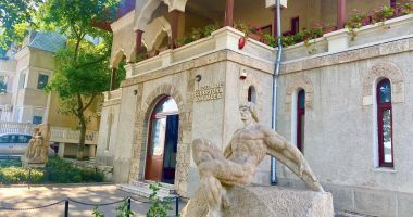 Stire din Cultură-Educație : Expoziție de fotografie POEMAFOTO, la Muzeul de sculptură „Ion Jalea” din Constanța