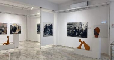 Stire din Cultură-Educație : „ETAJ 3” – expoziție de arte vizuale, la Muzeul de Artă Constanța