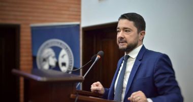 Stire din Eveniment : Avocatul Cătălin Filișan, reales decan al Baroului Constanța
