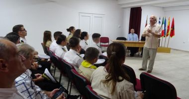 Stire din Eveniment : Veteranii și tinerii constănțeni au marcat 100 de ani de la decesul „Fiului Ostașului Necunoscut”