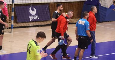 Stire din Sport : CSM Constanța îi dă replica consilierului local Cristina Roman