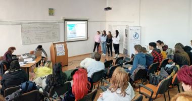 Stire din Cultură-Educație : Oportunitate unică în carieră pentru elevii Liceului "Ion Bănescu" din Mangalia