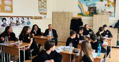 Stire din Cultură-Educație : Profesori și elevi din Medgidia, implicați în schimburi educaționale europene