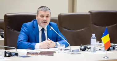 Stire din Politică-Administrație : Senatorul Remus Negoi: Fondurile europene trebuie să ajungă în comunități, nu să fie pierdute în birocrație