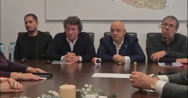 Stire din Politică-Administrație : Felix Stroe a demisionat de la conducerea PSD Constanța și l-a desemnat succesor pe Daniel Georgescu