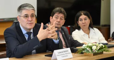 Stire din Cultură-Educație : La ceas aniversar, Universitatea Maritimă din Constanța a dezbătut viitorul navigației