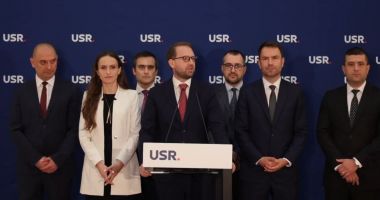 Stire din Politică-Administrație : USR, după consultările cu Nicușor Dan: „Nu putem crește TVA ca să plătim sporul de antenă”