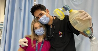 Stire din Social : Proiectul „Să îmbrac halatul alb”, implementat cu succes la Liceul Teoretic „Ovidius”