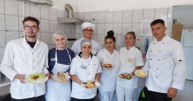 Stire din Cultură-Educație : În premieră, eveniment de promovare a învățământului profesional constănțean - JUNIOR PASTRY CHEF