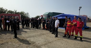 Simularea unui accident nuclear la Cernavodă a reunit pompieri din 18 județe - 2