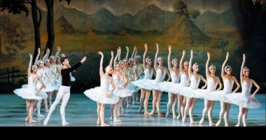 Stire din Cultură-Educație : Spectacolul „Lacul Lebedelor” ajunge, în weekend, pe scena Casei de Cultură din Constanța