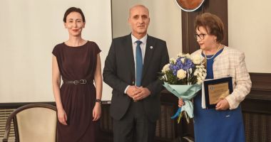 Stire din Cultură-Educație : FELICITĂRI! Liceul Teoretic „Ovidius” din Constanța, premiat de Ministerul Educației