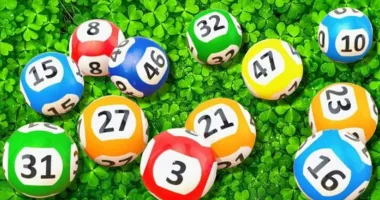 Stire din Social : Report de peste 25 de milioane de lei la 6/49, la tragerea de duminică
