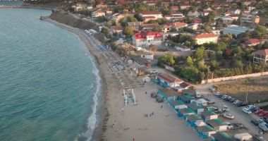 Încep lucrările de stopare a eroziunii în zona 2 Mai - 3