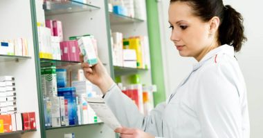 Stire din Social : Şocant. Pacienţi care așteaptă cu lunile pentru unele medicamente vitale