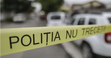 Stire din Eveniment : SUSPICIUNI DE CRIMĂ! O tânără a fost găsită MOARTĂ într-un PARC din Mangalia!