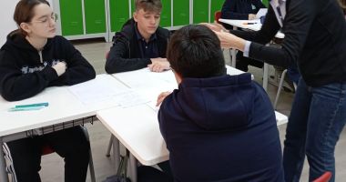 Stire din Cultură-Educație : Școala ”Petre Ispirescu” găzduiește etapa județeană a Olimpiadei ”Solomon Marcus”