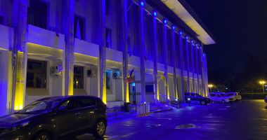 Stire din Social : „Ora pământului” și Ziua Greciei, sărbătorite în aceeaşi zi, la Constanța