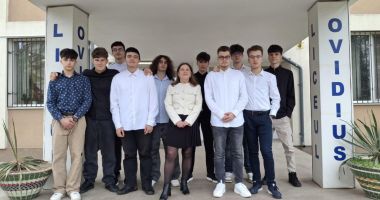 Ajutaţi-i pe micii „arhitecţi ai spaţiului” de la Liceul „Ovidius” să ne reprezinte peste hotare! - 2