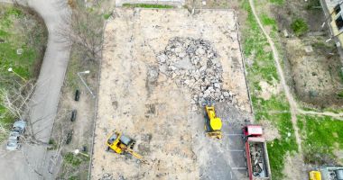 Stire din Social : Constănţenii din cartierul Tomis Nord vor beneficia de o parcare supraetajată