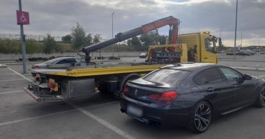 Stire din Social : Nu vă mai parcaţi maşinile pe locurile lor! Respectați drepturile persoanelor cu nevoi speciale!