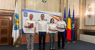 Stire din Eveniment : Polițiști de frontieră din Garda de Coastă, premiați cu Placheta de Onoare de Ziua Ministerului Afacerilor Interne